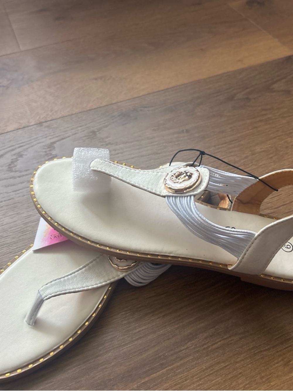 Otherwild White Women's Decorative Thong Sandals with Gold Accent